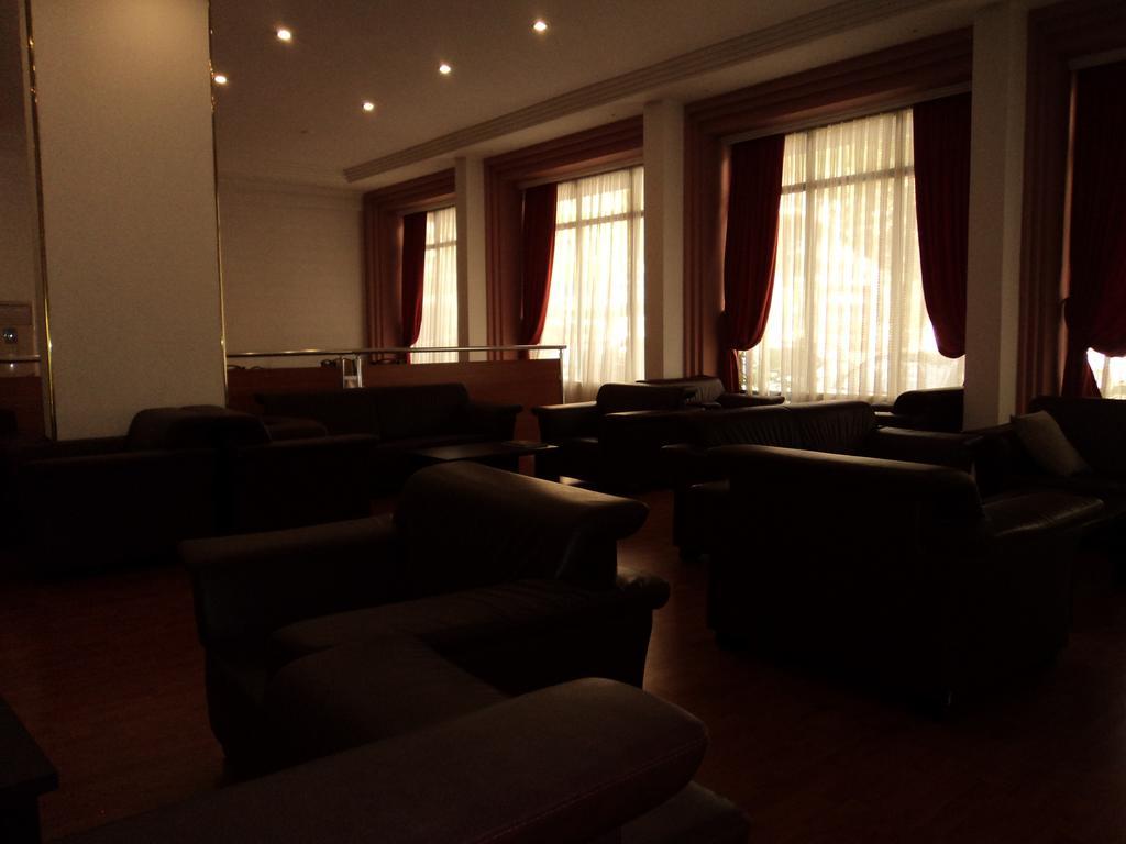 Izethan Hotel 穆拉 外观 照片