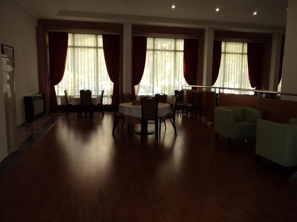 Izethan Hotel 穆拉 外观 照片