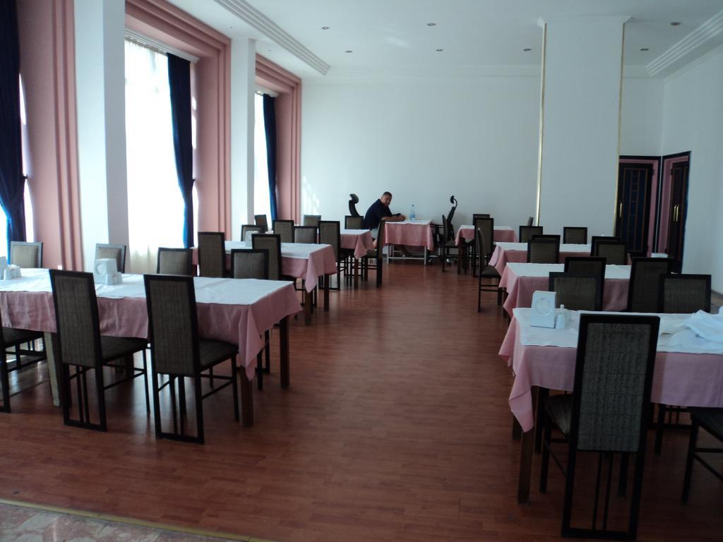 Izethan Hotel 穆拉 外观 照片