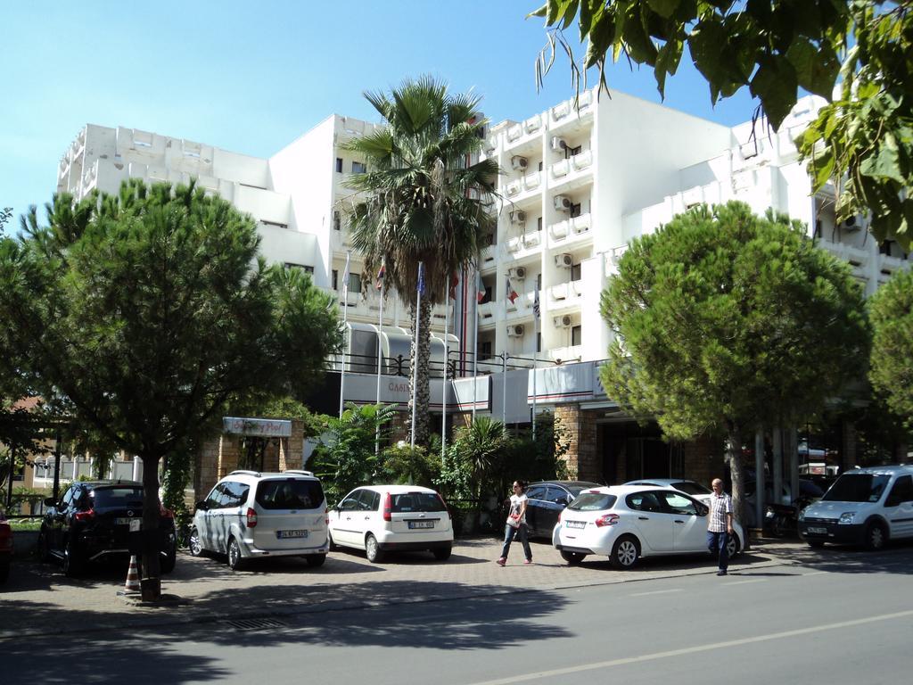 Izethan Hotel 穆拉 外观 照片