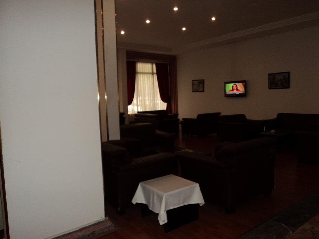 Izethan Hotel 穆拉 外观 照片